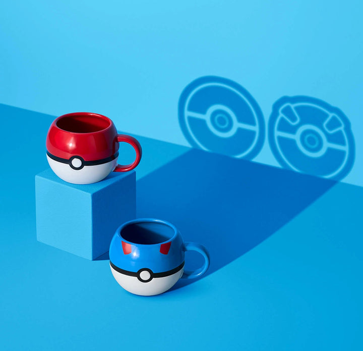 Pokémon Le Creuset Monster Ball Mug: Red thumbnail 7