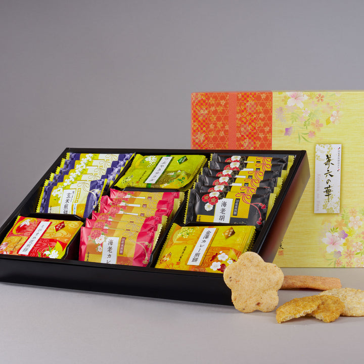 Kanazawa Kenroku Rice Cracker Gift Box (30 Pieces, 6 Flavors) thumbnail 2