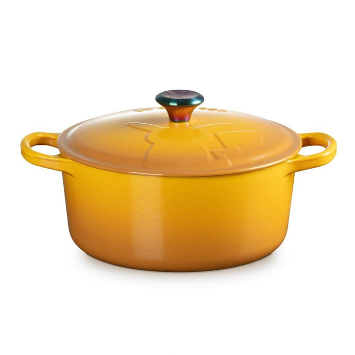 Pokémon Le Creuset Cocotte Ronde: Pikachu Edition thumbnail 6