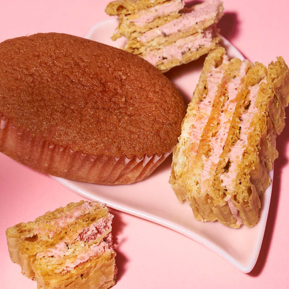 Sakura Souffle and Millefeuille Set (10 Pieces, 2 Flavors)